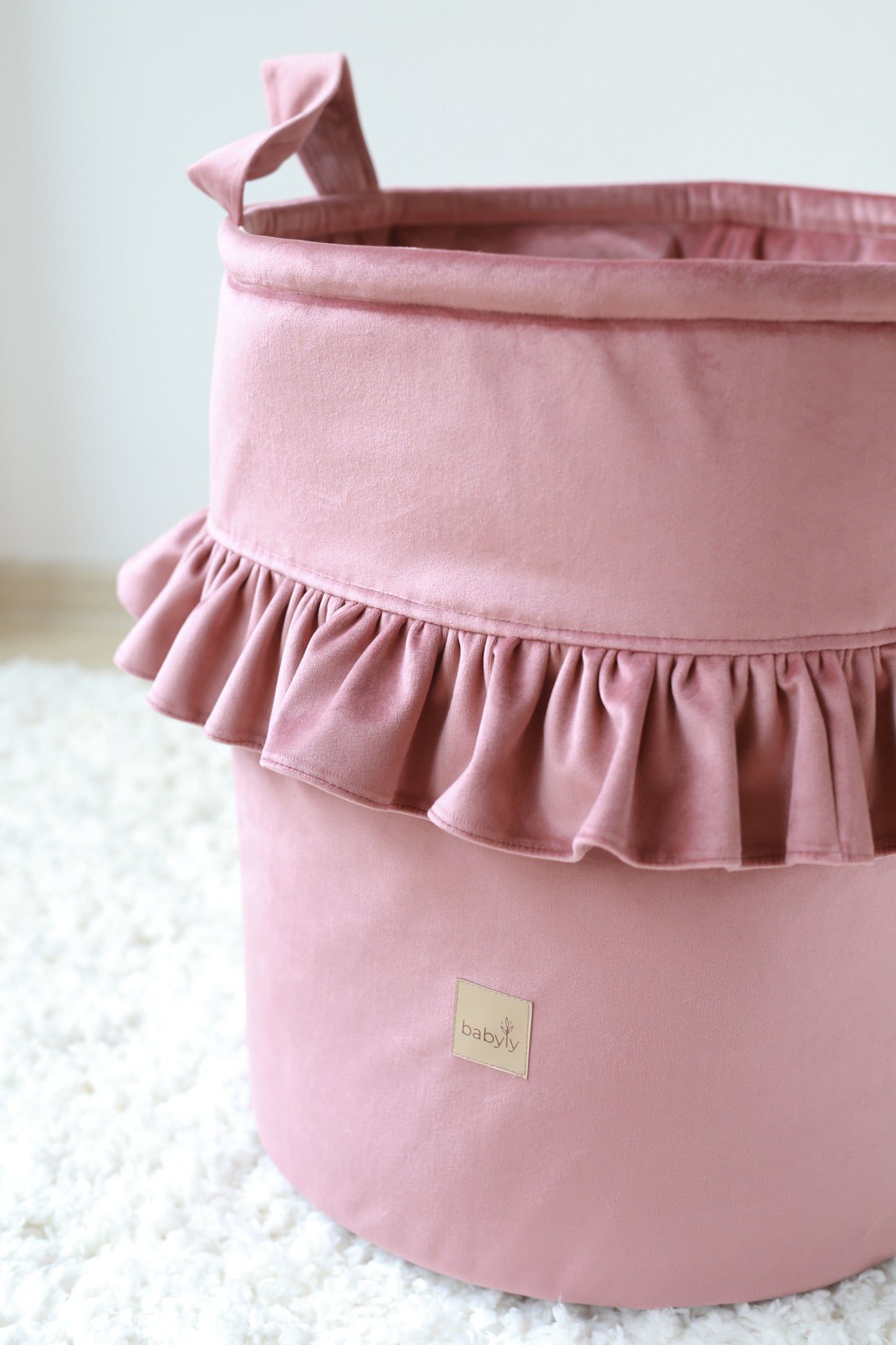 Babyly | Fluwelen Speelgoedmand - Velvet Ruffle