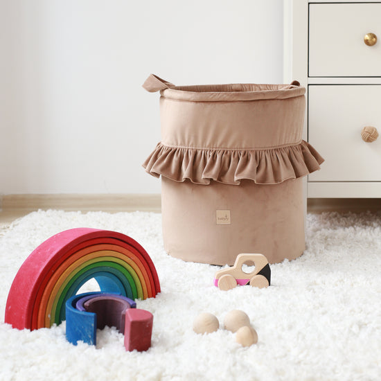 Babyly | Fluwelen Speelgoedmand - Velvet Ruffle