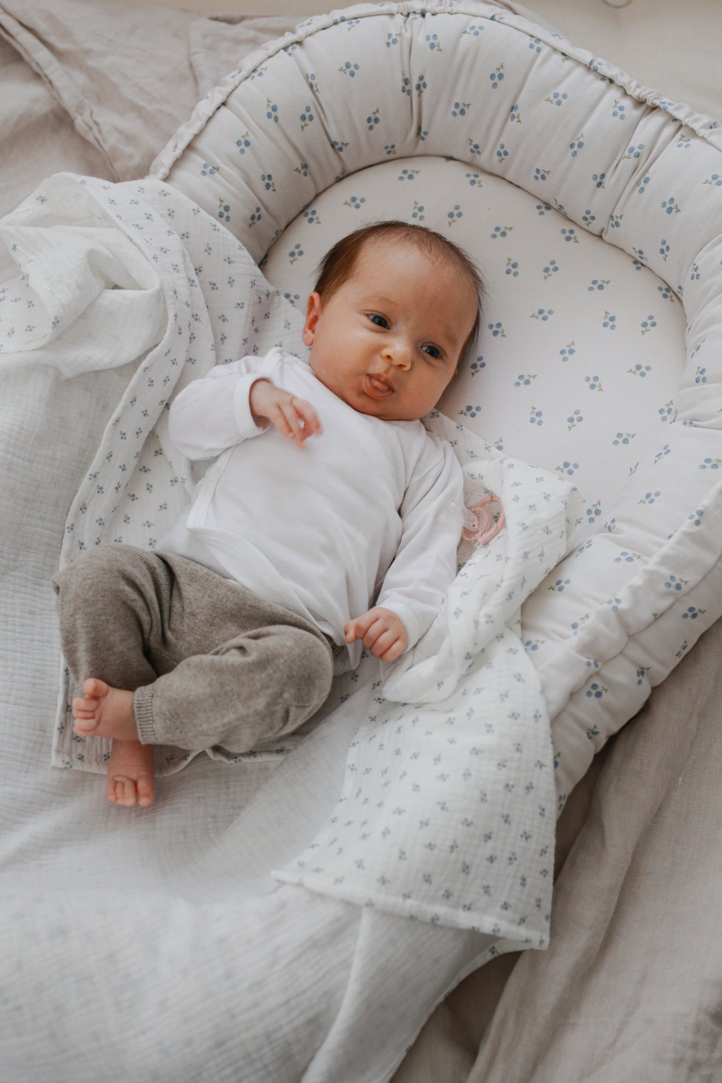 Babyly | Katoenen Babynest | Forget-Me-Not