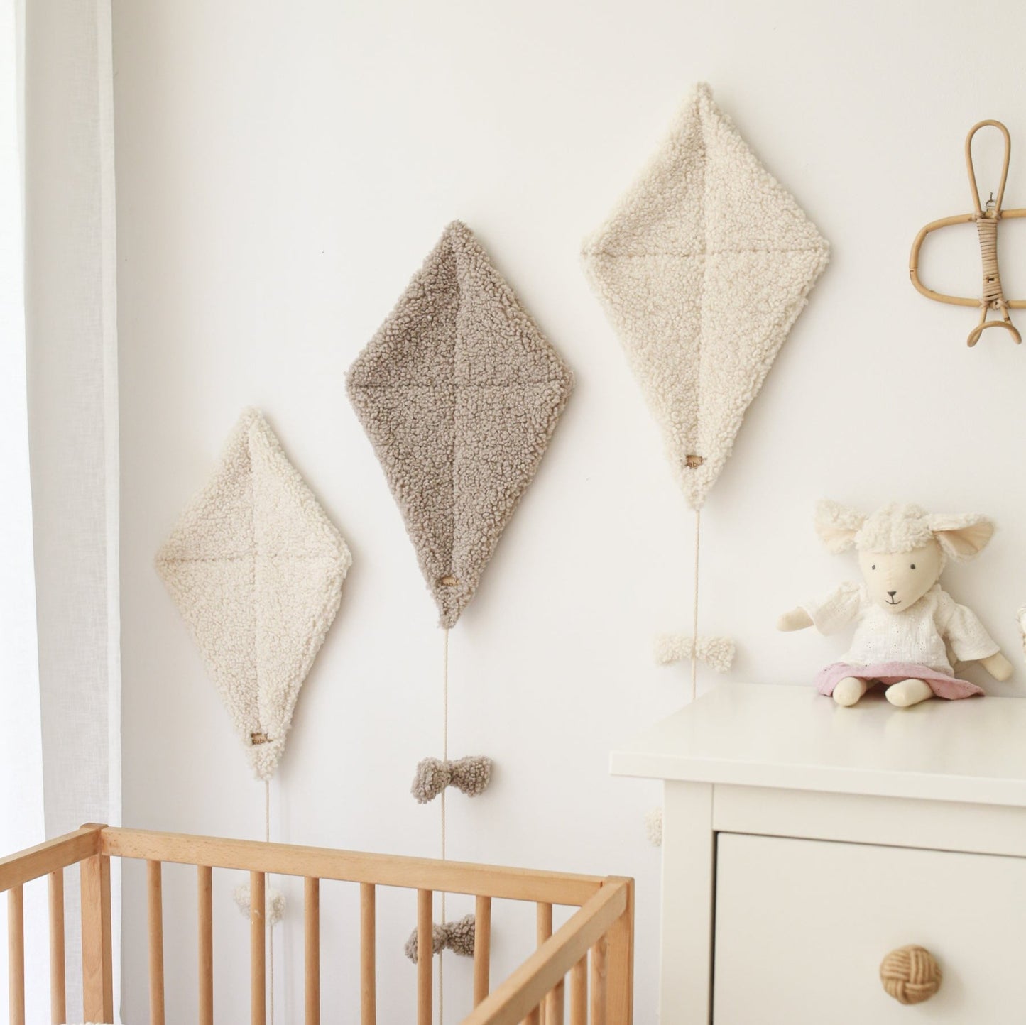 Babyly | Teddy Vlieger Kite - Muurdecoratie