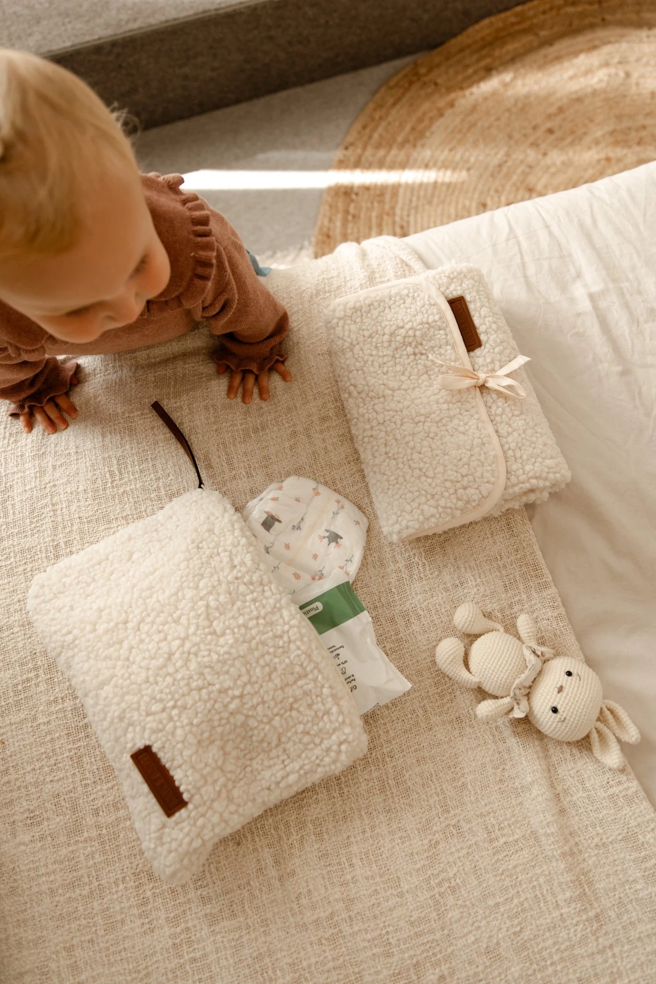 Peuter met luieretui en verschoonmatje Teddy Cream